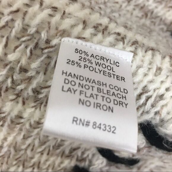 #125 SISTERS Knit Sleeveless Sweater - Picture 6 of 7